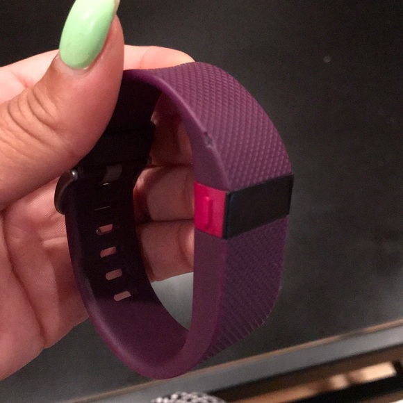 SOLD-Fitbit Charge HR Activity, Heart Rate + Sleep - Picture 5 of 7